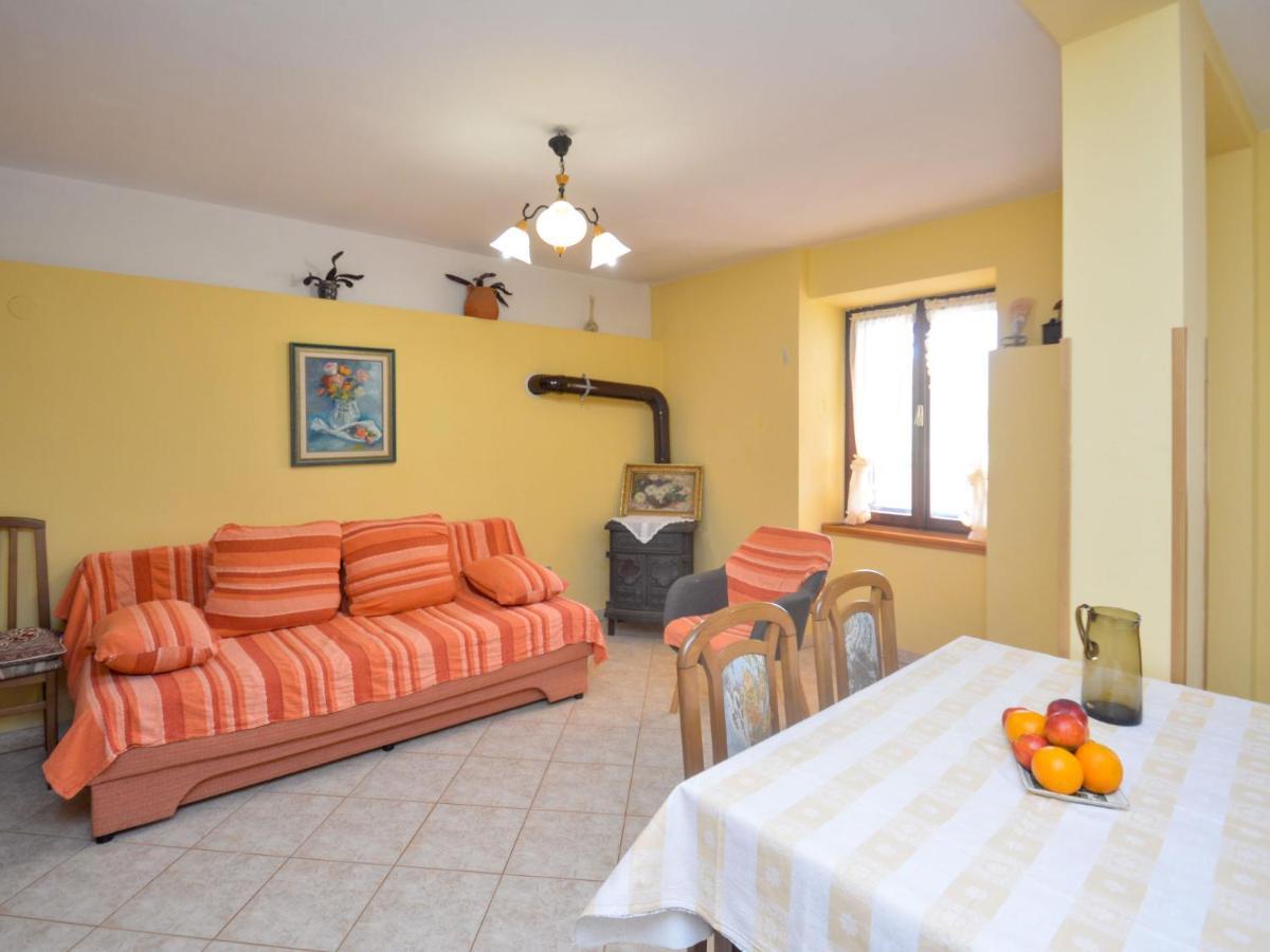 Holiday Home Laura - Pul470 By Interhome Pula Exterior foto