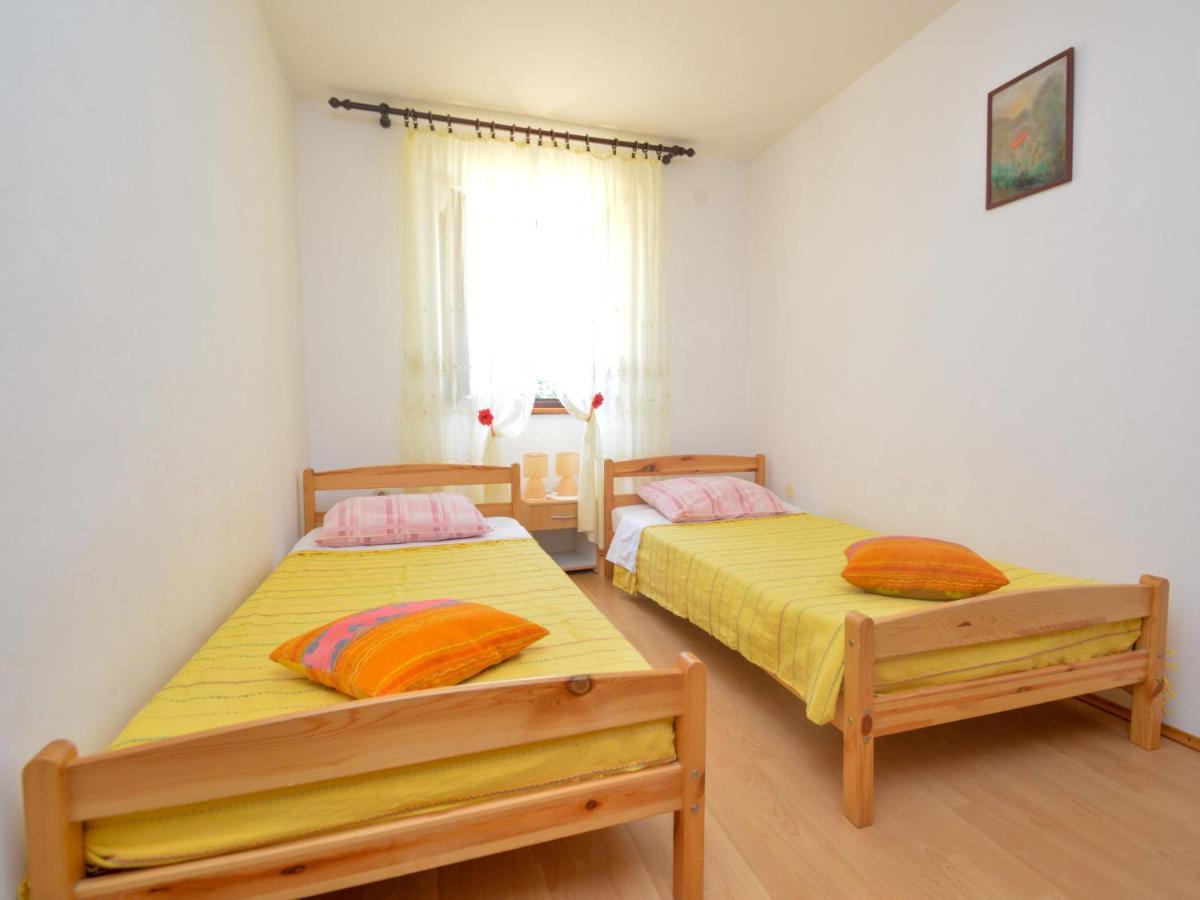 Holiday Home Laura - Pul470 By Interhome Pula Exterior foto